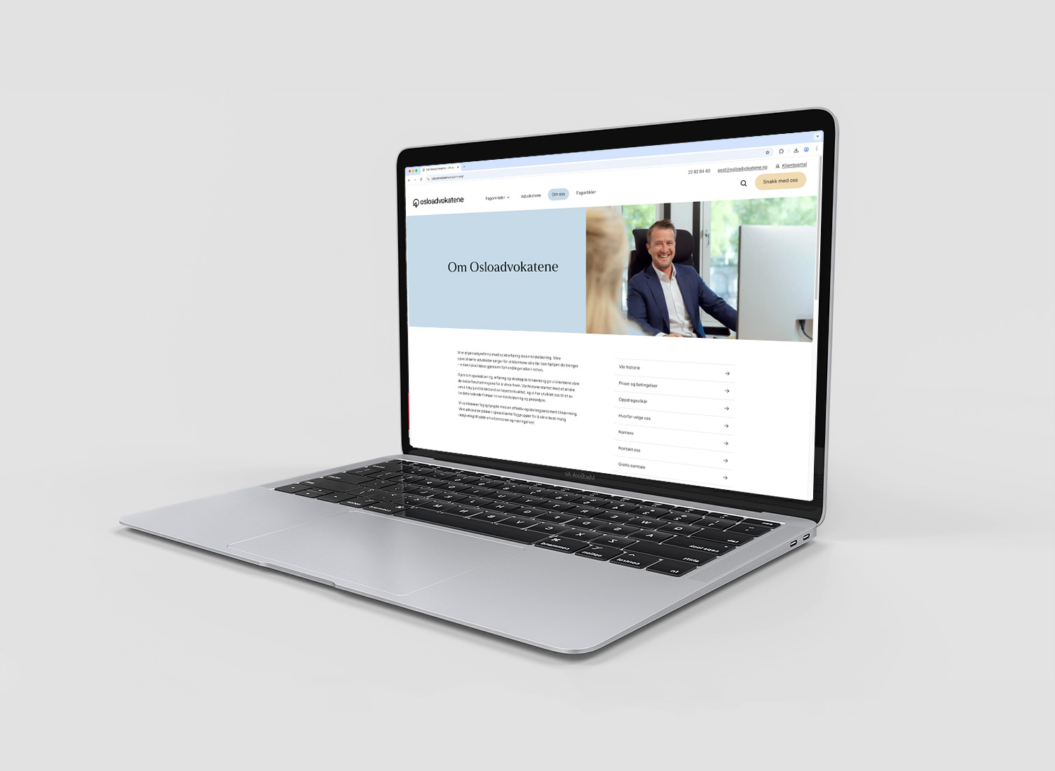 Illustrasjonsbilde av bærbar PC med skjermbilde fra nettsidene til Osloadvokatene